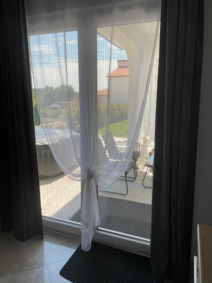 Villa Zonta Apartment Maremi With Private Jacuzzi Buje Exterior photo