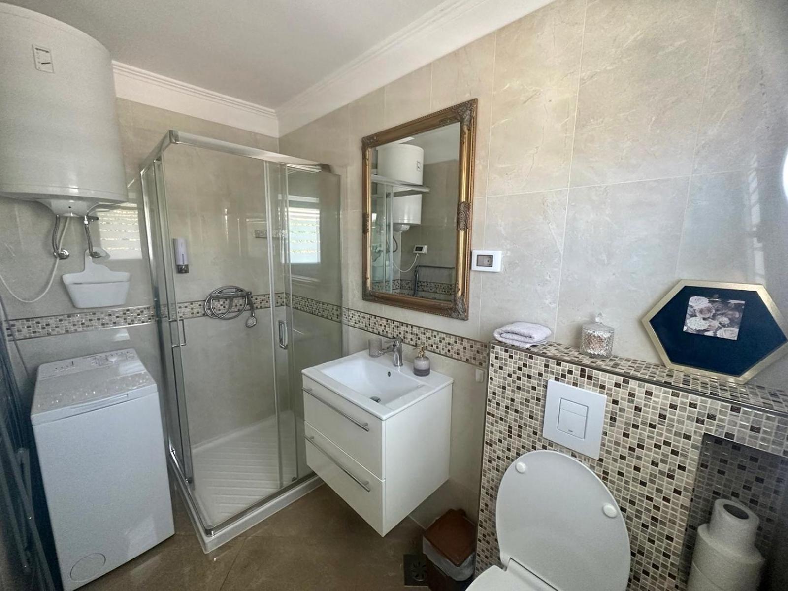 Villa Zonta Apartment Maremi With Private Jacuzzi Buje Exterior photo